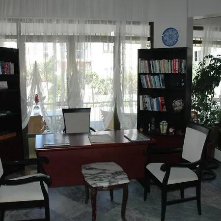 Dikili Pansiyon Homestay *